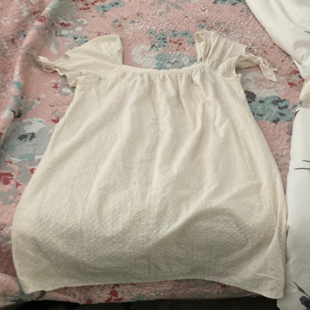 Eyelet lace dress